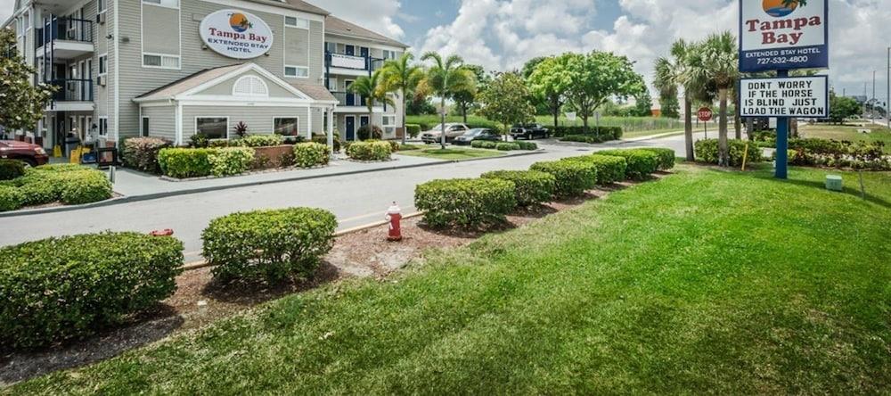Tampa Bay Extended Stay Hotel Ларго Екстериор снимка