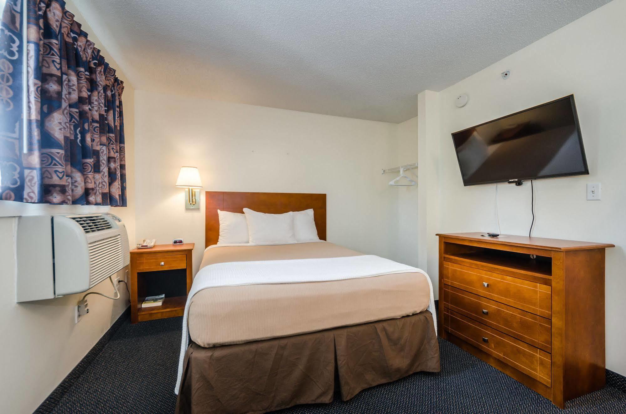 Tampa Bay Extended Stay Hotel Ларго Екстериор снимка